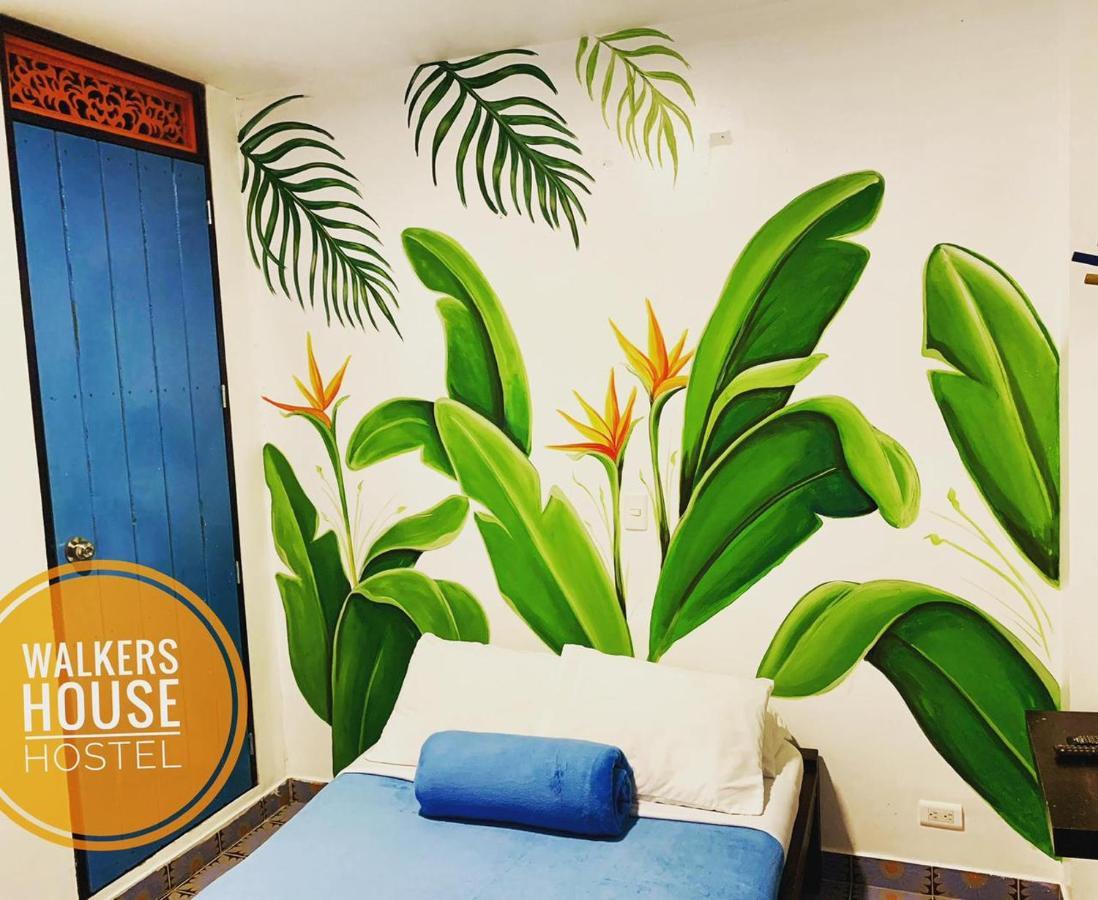 Walker'S House Hostel Salento Esterno foto