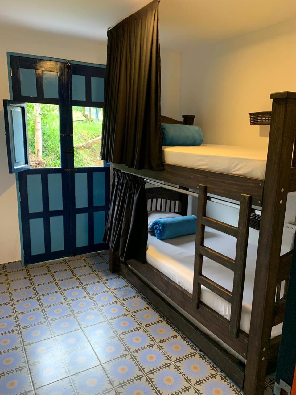 Walker'S House Hostel Salento Esterno foto